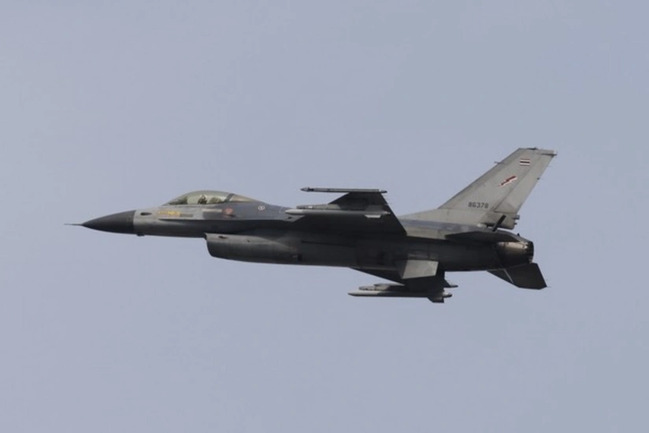 Tailand HHQ Kamboca ərazisində kazinoya hücum edib