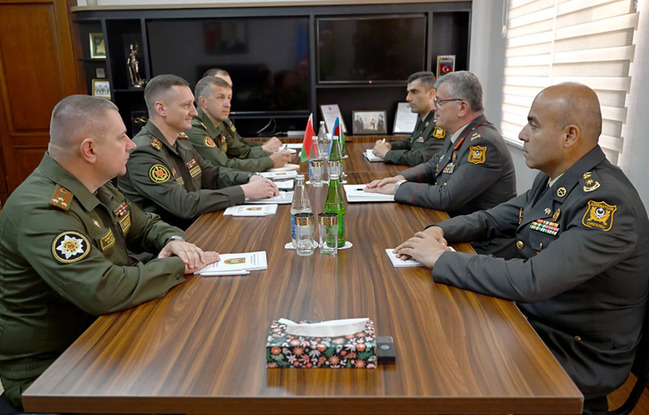 Azərbaycan və Belarus arasında hərbi obyektlərin mühafizəsi müzakirə olunub