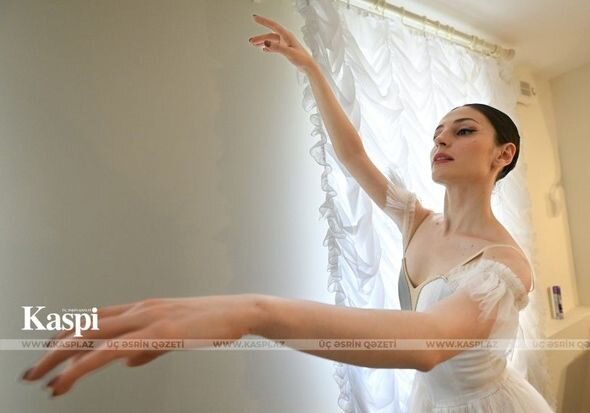 "Heç nədə özümə qadağa qoymuram": Alın yazısına inanan prima-balerina - FOTO