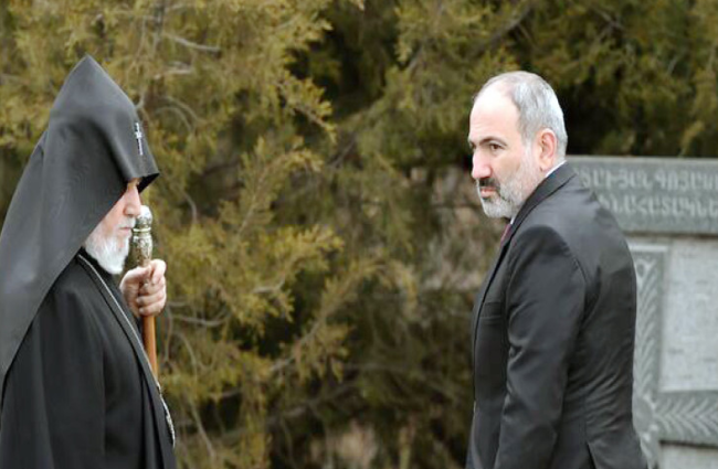 "Sünnət olunmadığımı Qareginə sübut edə bilərəm" - PAŞİNYAN