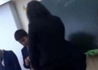 Bakı məktəbində BİABIRÇILIQ: Müəllim həmkarlarının porno videosunu çəkib, şantaj etdi - İDDİA+VİDEO