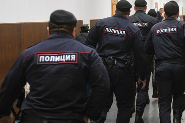 Rusiyadakı polis idarəsində erməni "şousu" - VİDEO