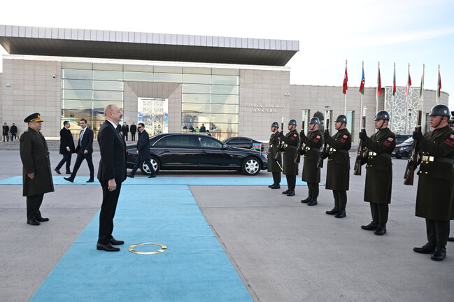 İlham Əliyevin Türkiyəyə səfəri başa çatdı - Fotolar