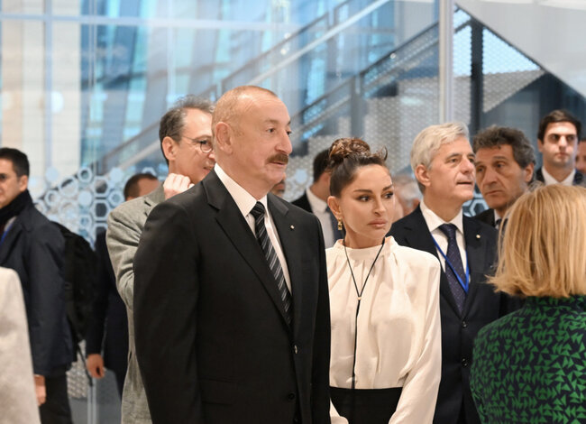 İlham Əliyev xanımı və İtaliya Prezidenti ilə açılışda - Fotolar