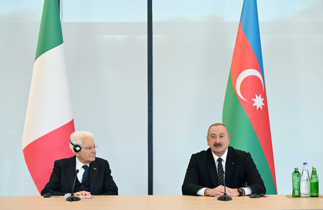 İlham Əliyev xanımı və İtaliya Prezidenti ilə açılışda - Fotolar