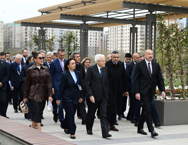 İlham Əliyev xanımı və İtaliya Prezidenti ilə açılışda - Fotolar