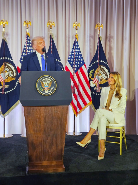 Prezidentlə xanımı rəsmi qəbulda - Fotolar