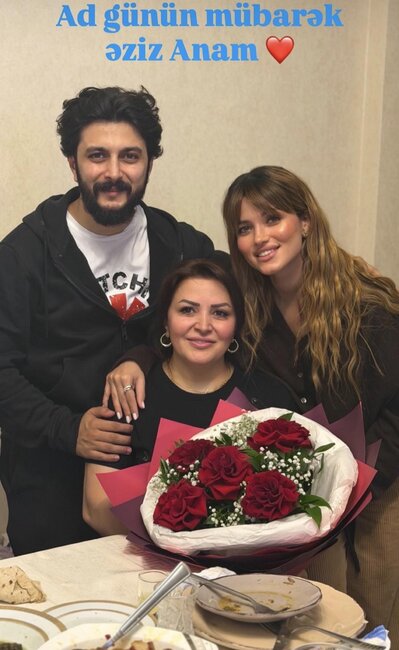 Qayınanasının fotolarını paylaşıb bunları yazdı