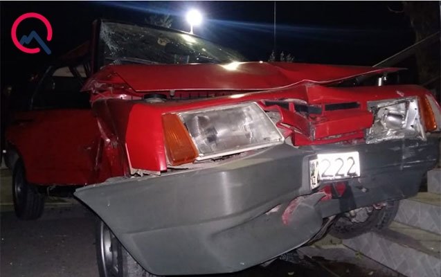 Göyçayda qəza - 2 nəfər yaralandı + Fotolar