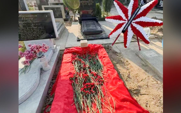 Məsciddə yatarkən bıçaqlanaraq qətlə yetirilən şəxsin qohumu: "Bütün kənd onun başına and içirdi"