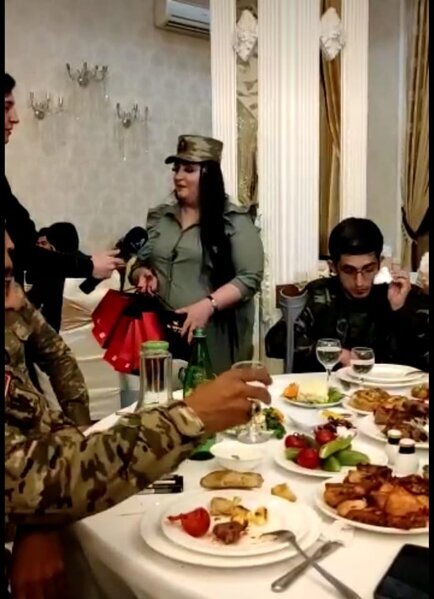 Oğlunun ad gününü qazilərlə keçirən qadından ŞOK ADDIM: Söz verib 5000 manat aldı, sonra isə... - FOTO