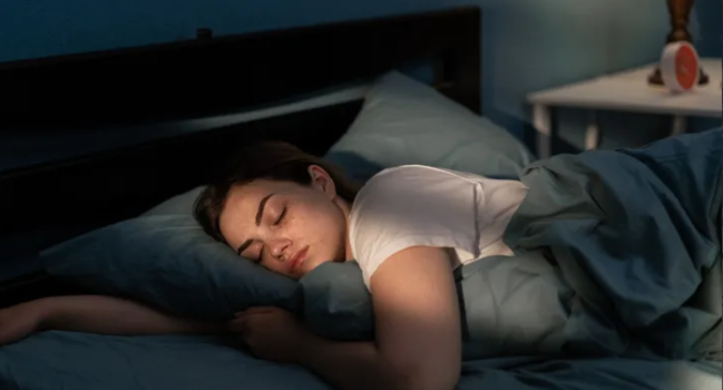 Qəribə xəstəlik: Bu iki kəndin əhalisi küçənin ortasında anidən yuxuya gedir