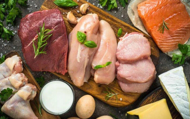 Göz sağlamlığı üçün faydalı təbii qidalar