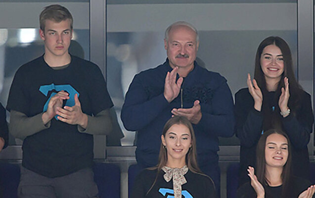 Lukaşenko zarafatla vəzifə təklif etmişdi, deputat oldu - FOTOLAR
