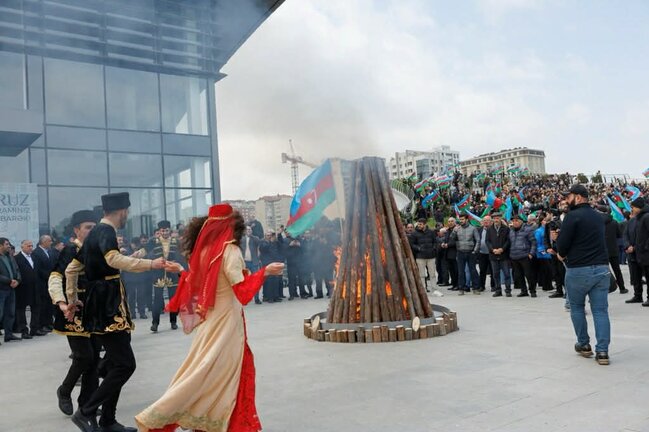 Paytaxtda möhtəşəm Novruz şənliyi
