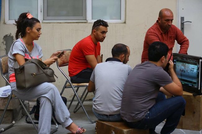 Rəqqasə Oksana elə vəziyyətdə yaxalandı ki... - FOTO