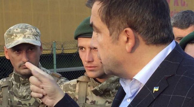 Saakaşvili Ukraynaya pasportsuz girdi – Sərhəddə dava düşdü – VİDEO + FOTO