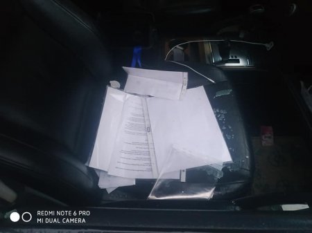 Baş redaktorun avtomobilindən oğurluq edilib - FOTOLAR