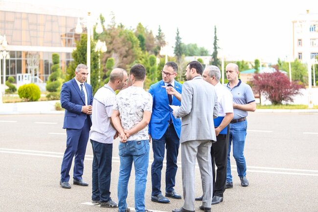 Deputat təhsil işçiləri ilə görüşdü - FOTO