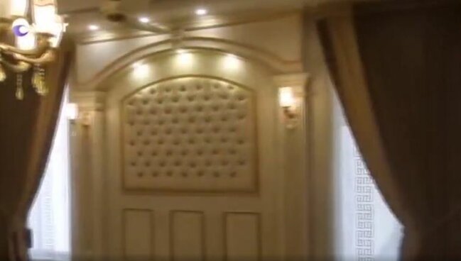Adı müğənni Aysellə hallanan 2 uşaq atası "Yetim" Elçinin villasının FOTOLARI