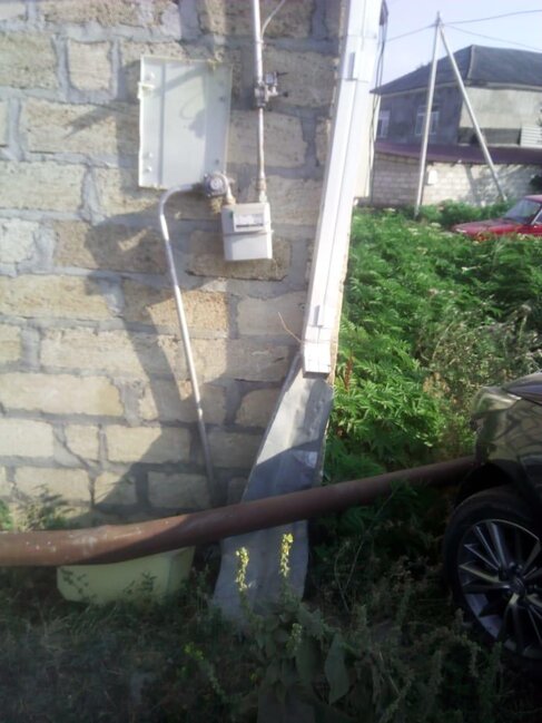 Sürücü maşınla borunu zədələdi, 615 ev qazsız qaldı - FOTO