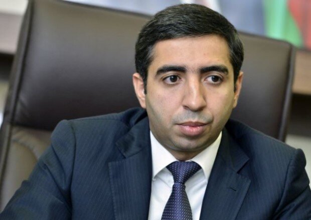 Ramin Bayramlının və müşavirinin istefa ərizəsi TƏSDİQLƏNDİ