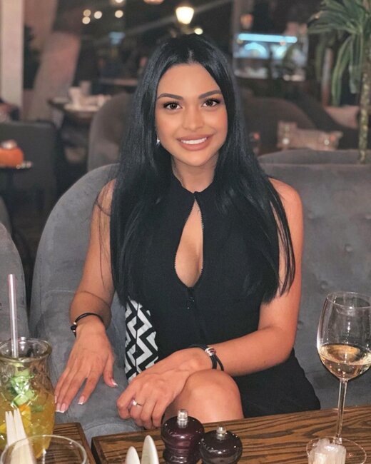 Azərbaycanın sosial şəbəkədə fenomen olan ən gözəl qızları - FOTOLAR