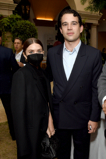 Məşhur aktrisa gizlincə ərə getdi - FOTO