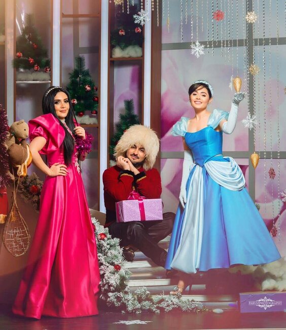 Azərbaycanlı müğənni özünə büllur şüşədən qeyri-adi ayaqqabı hazırlatdı - FOTO