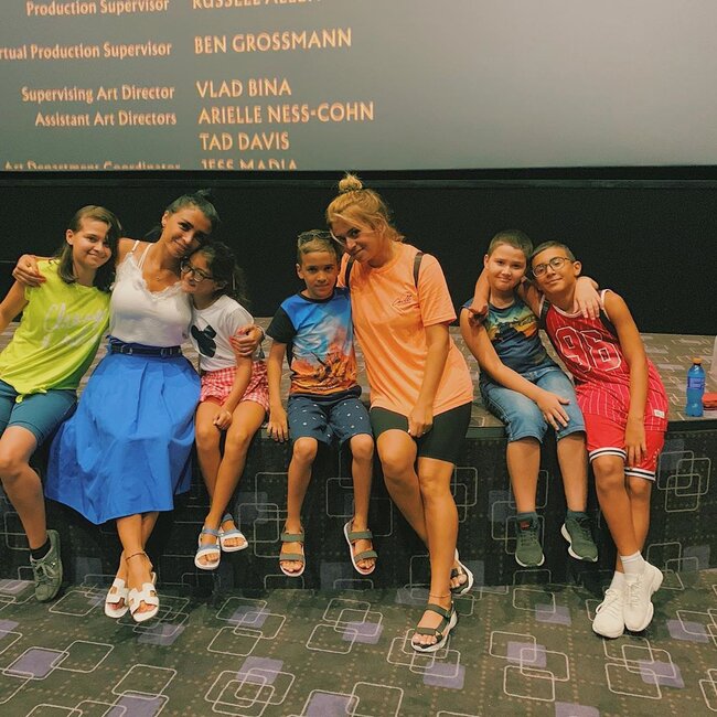 Bu da rəqqasə Renkanın özünə bənzəyən bacısı - FOTOLAR