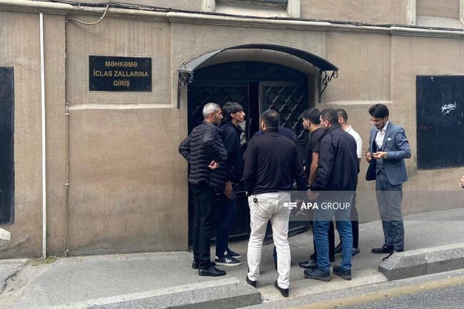 Rəşad Dağlının sənət dostları məhkəməyə gəliblər - Fotolar