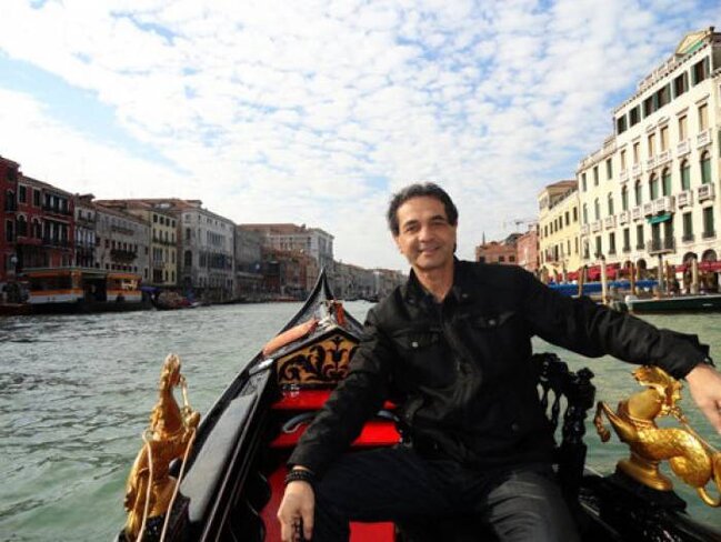 Ağzına su alıb oturan və ya həqiqətləri sadəcə "pıçıldayan" məşhurlarımız