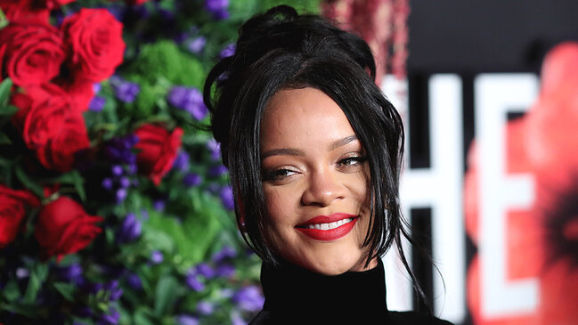 Rihanna koronavirusla mübarizəyə 5 milyon dollar ayırdı