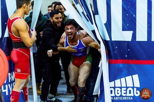 Azərbaycanlı idmançı Moskvada dünya rekordu qırıb çempion oldu - FOTO