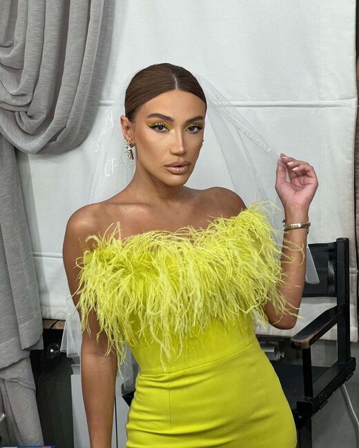 Röya fatasını çıxardı