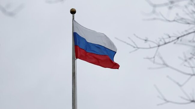 Rusiya estoniyalı diplomatı deportasiya etmək qərarına gəlib