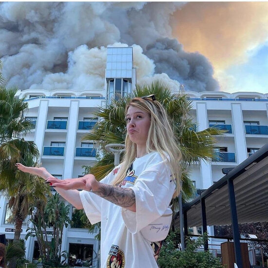 Rusiyalı bloger paylaşımı silib türk xalqından üzr istədi - FOTO