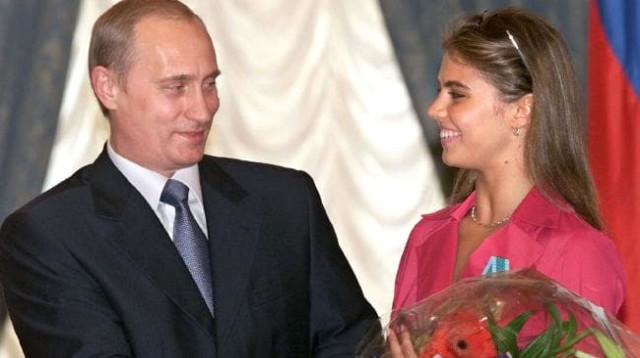 Putin keçmiş GİMNASTLA EVLƏNİR - FOTO