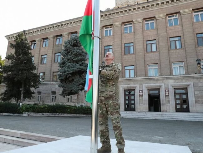 Dövlətçiliyə, hüquqa və milli suverenliyə verilən dəyər