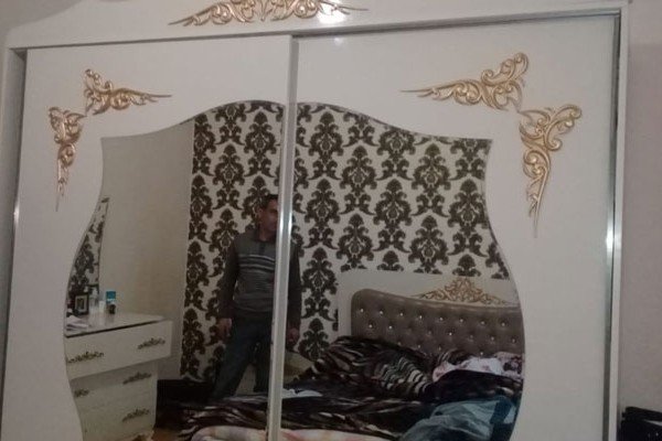 "Dellora"dan fırıldaq: "2600 ödədik, ancaq bizə köhnə mebel satdılar"