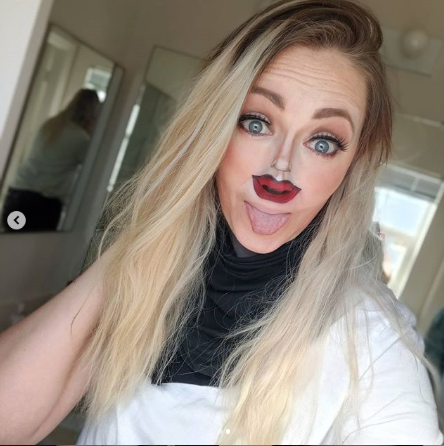 YENİ TREND: Burunda dodaqlar və 