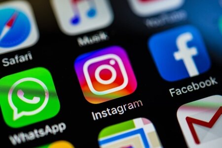 Virtual hədiyyə uğrunda qeyri-adi hərəkətlər: Sosial şəbəkələrdə yeni trend - PSİXOLOQDAN AÇIQLAMA
