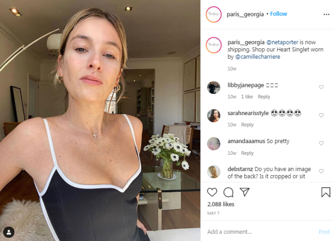 Bu yayın DƏBİ - Arxası yırtıq cins və "ürək" formalı dekolte - FOTOLAR