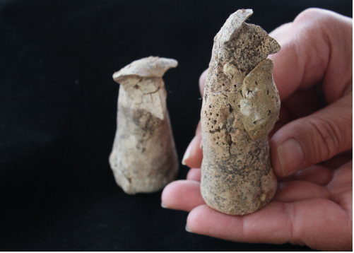 7 min il əvvələ aid keramika fiqurları tapıldı-FOTOLAR