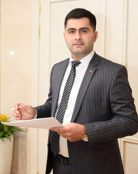 Səfirliyimizə hücum edən şəxsi zərərsizləşdirən Vasif Tağıyev kimdir? - FOTO