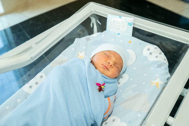 Şəhidin övladı doğuldu - Fotolar