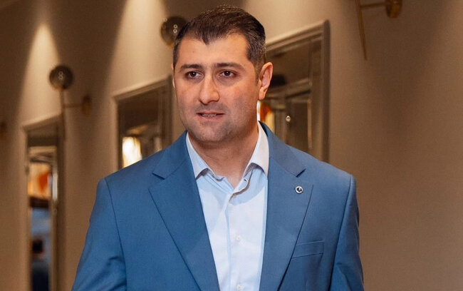 Sərdar Salmanzadə "Şəfa"dan getdi - "Fikir ayrılığı mövcuddur"