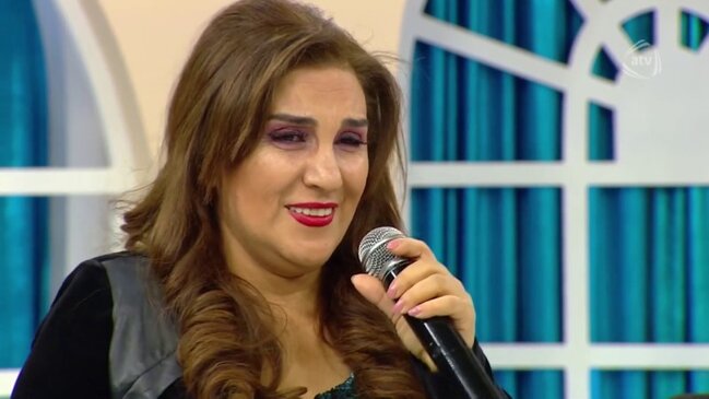 Sevinc Sarıyeva müğənniləri "ŞAH" adlandırdı