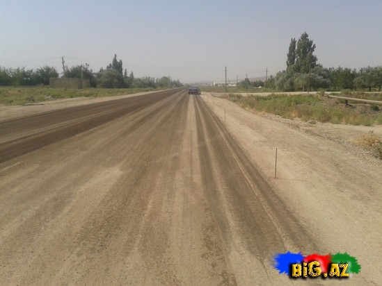 Şirvan-Salyan yolunda yenidənqurma işləri davam etdirilir - FOTO