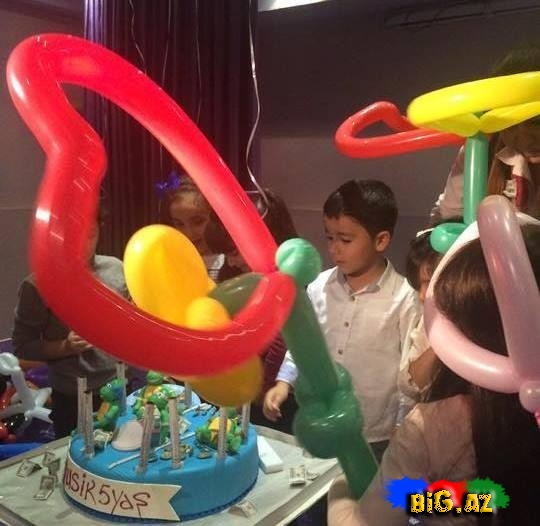 Röyanın oğlunun ad günündən fotolar